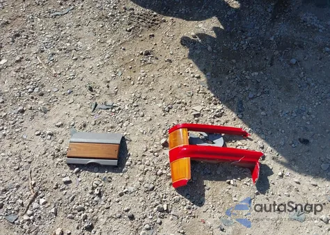 1994 Chevrolet Gmt-400 C1500 z USA, uszkodzony, nr VIN 1GCDC14Z2RZ234933